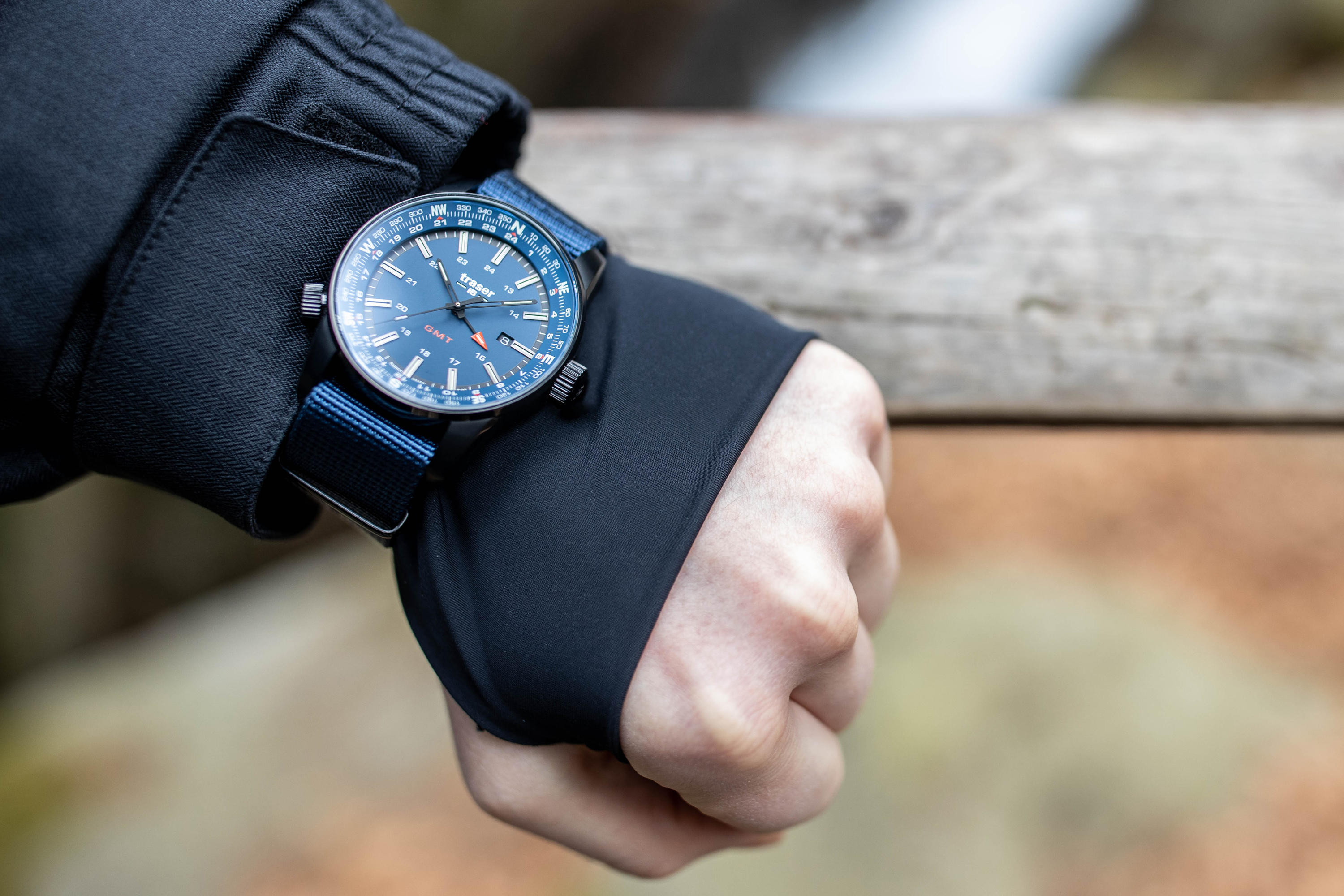 zegarek Traser TS-109034 P68 Pathfinder GMT Blue NATO Strap P68 Pathfinder szafirowe - miniatura 9
