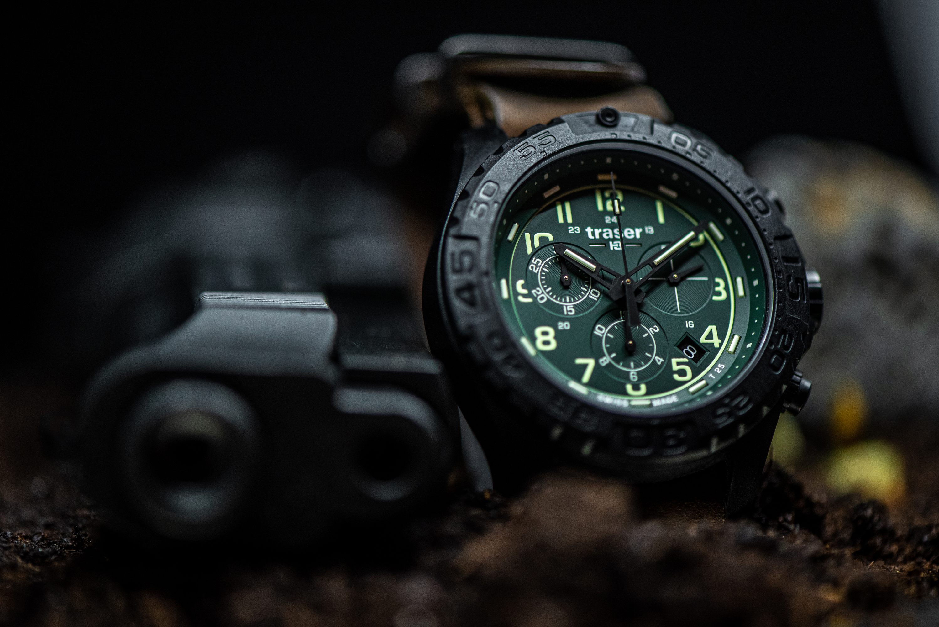 zegarek Traser TS-109047 P96 OdP Evolution Chrono Green P96 Outdoor Pioneer Evolution szafirowe - miniatura 9