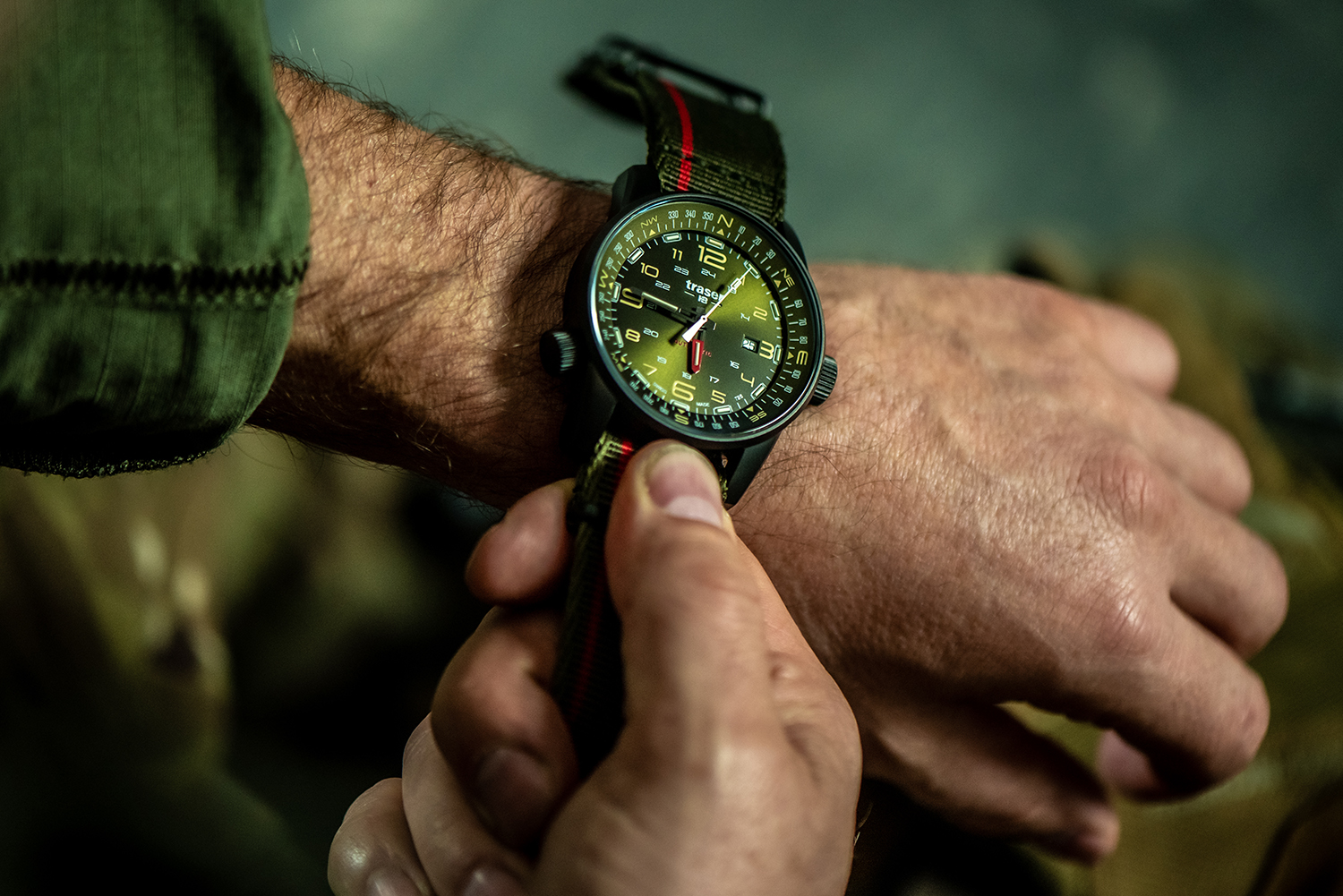 zegarek Traser TS-110456 P68 Pathfinder Automatic Green NATO Strap P68 Pathfinder szafirowe - miniatura 11