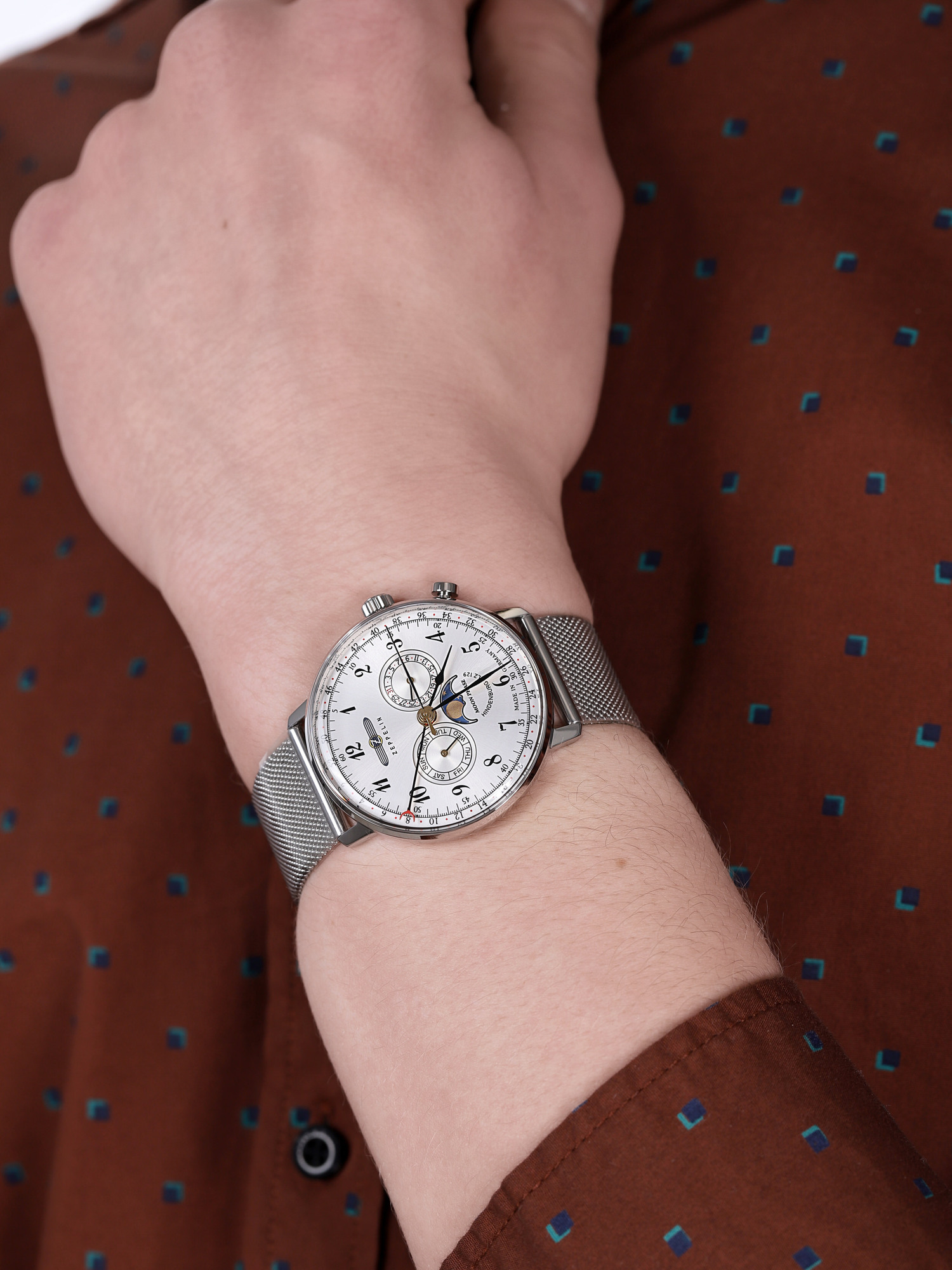 LZ129 Hindenburg Quartz Moonphase Zeppelin 7036M1 - hover